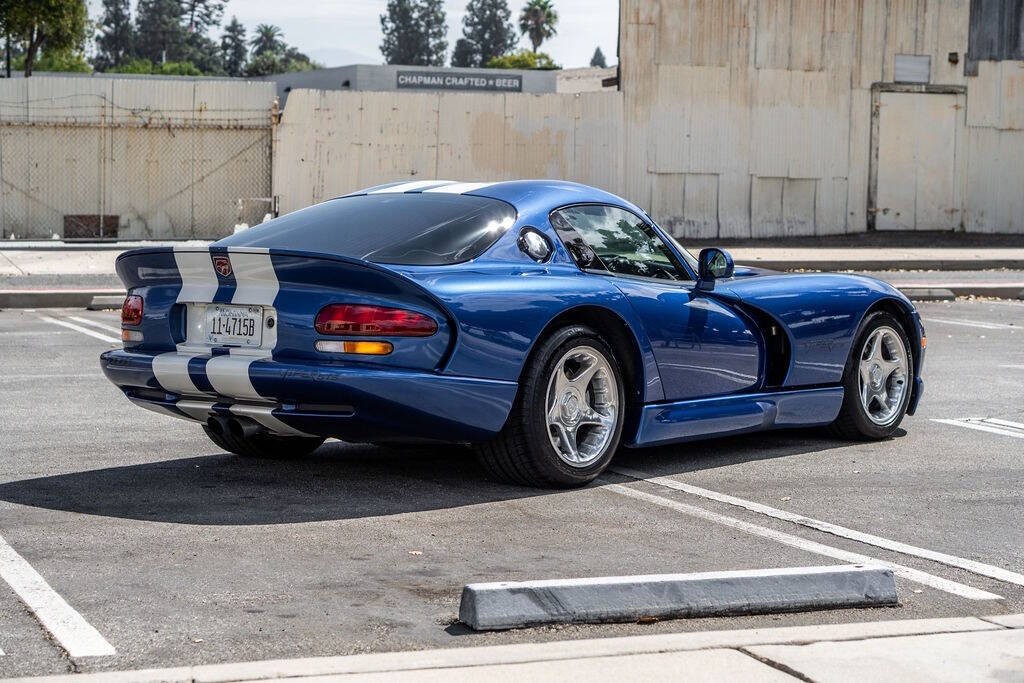 Dodge-Viper-1996-Coupe-9