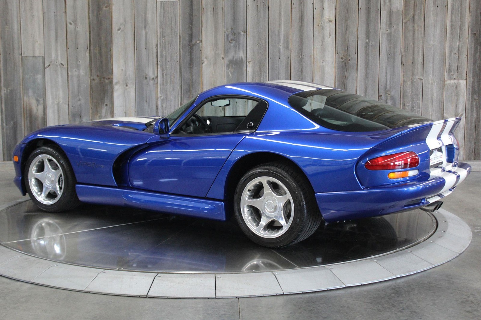 Dodge-Viper-1996-UNTOUCH-CONDITION-3