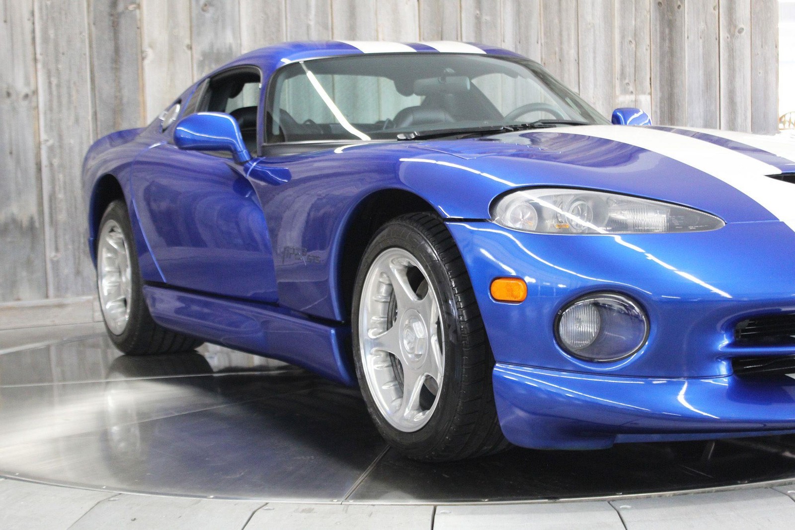 Dodge-Viper-1996-UNTOUCH-CONDITION-7
