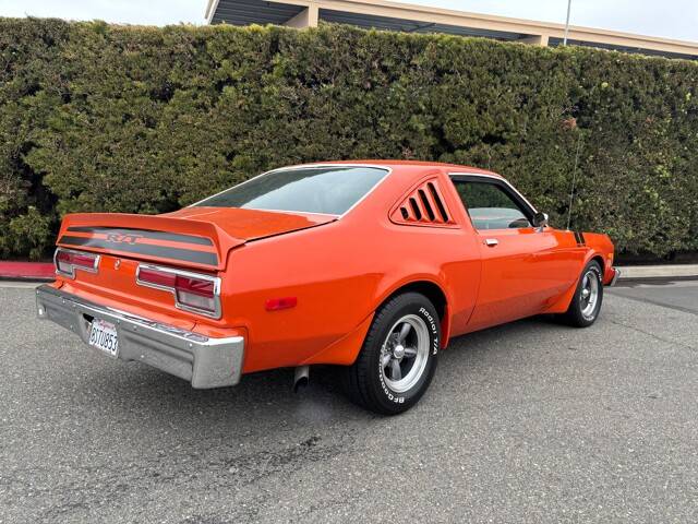 Dodge-aspen-1977-custom-4