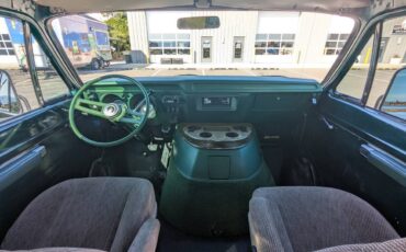 Dodge-b200-1977-green-8