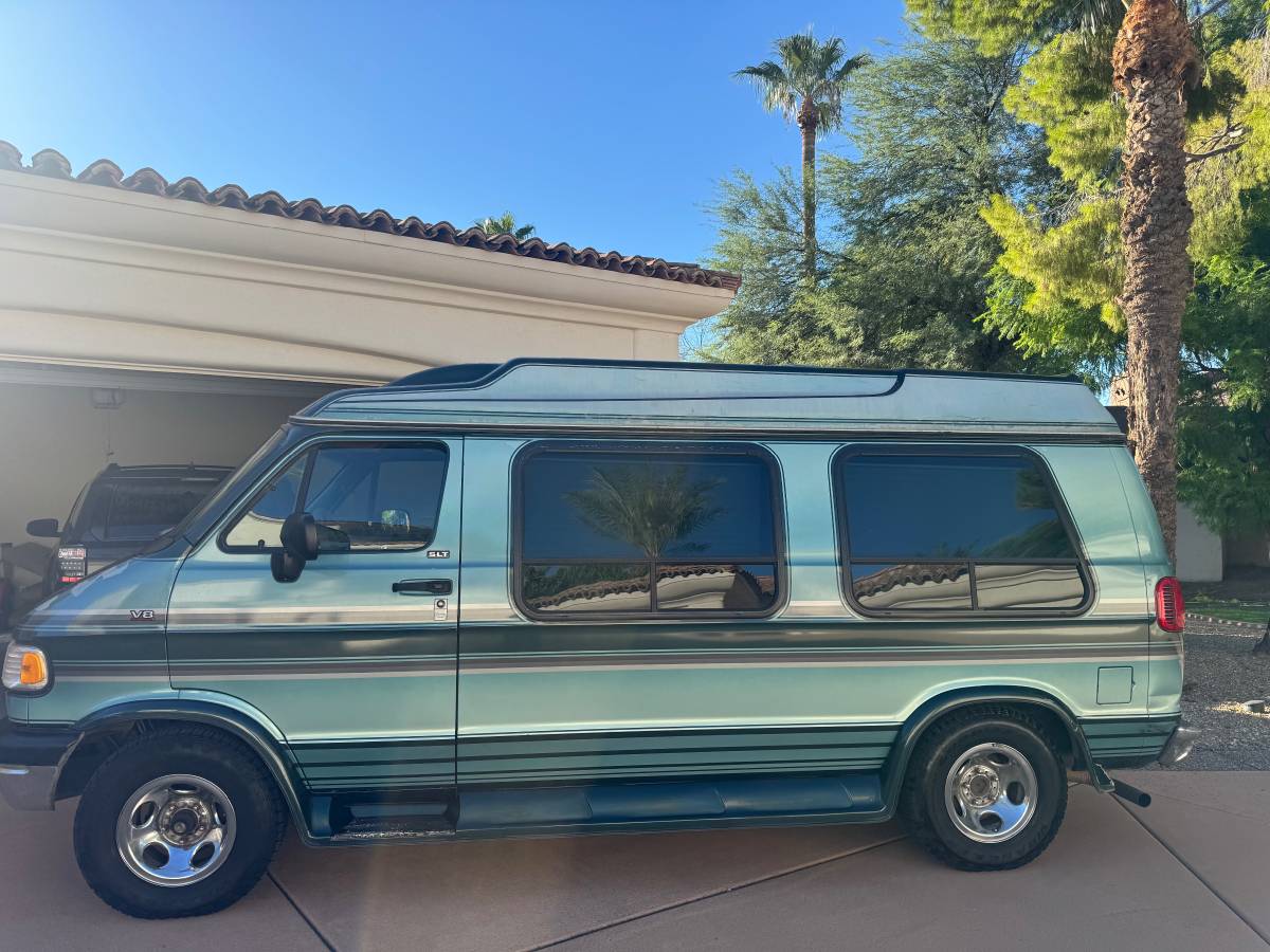 Dodge-b2500-1995-17