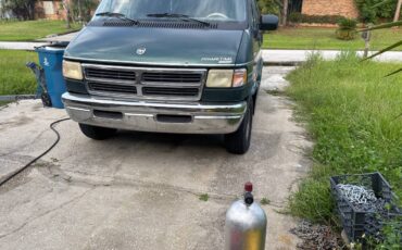 Dodge-b2500-van-1995-green-6