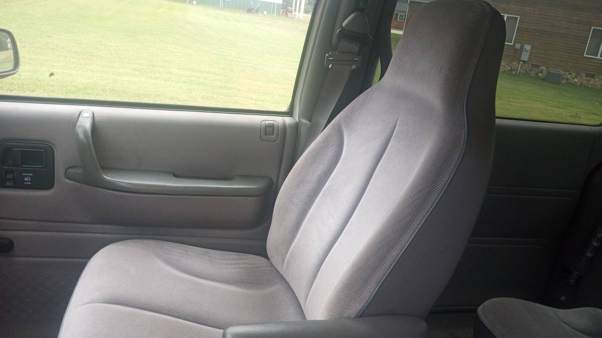 Dodge-caravan-1994-12