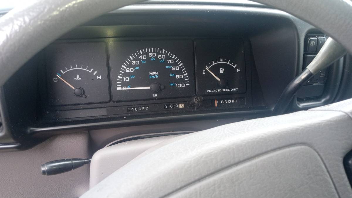 Dodge-caravan-1994-4