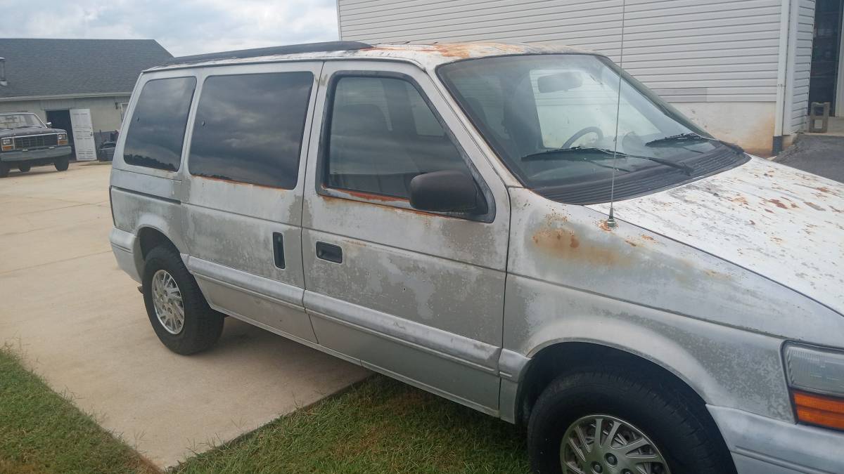 Dodge-caravan-1994-6
