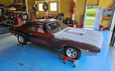 Dodge-challenger-1970-custom-1
