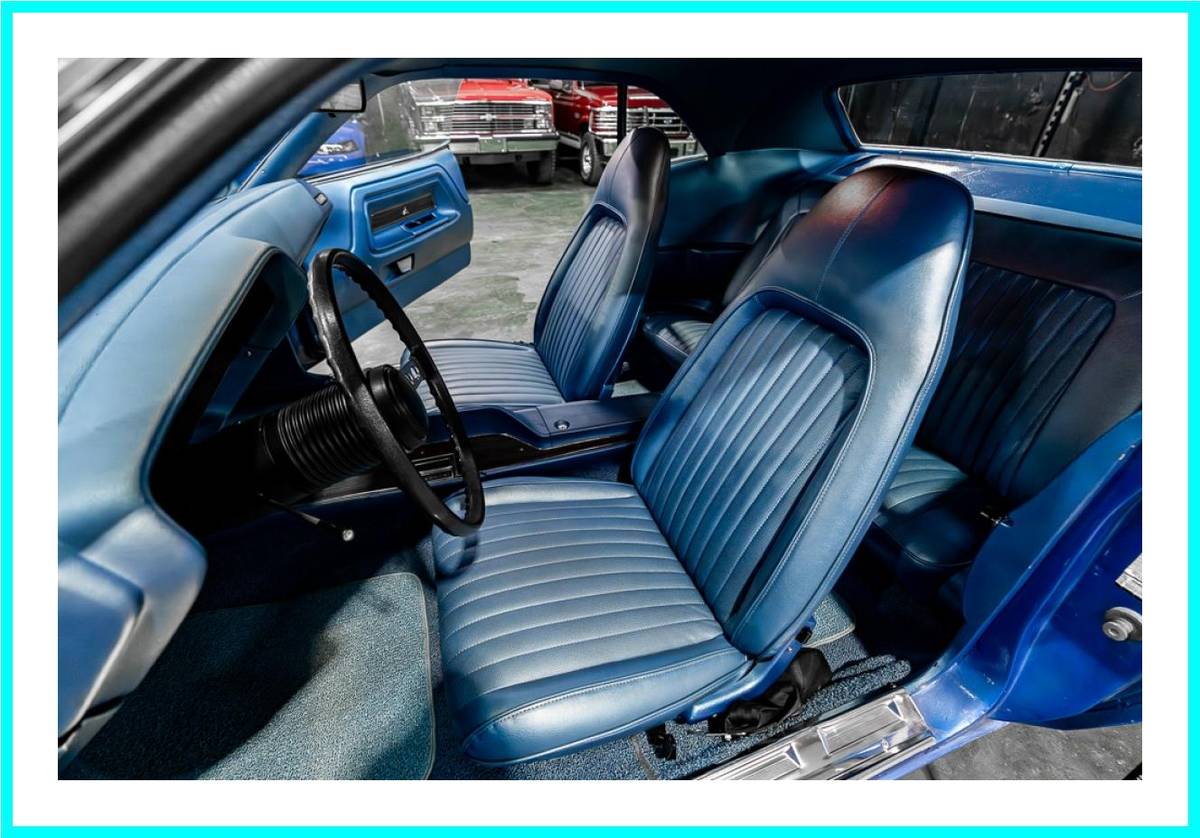 Dodge-challenger-1972-blue-36