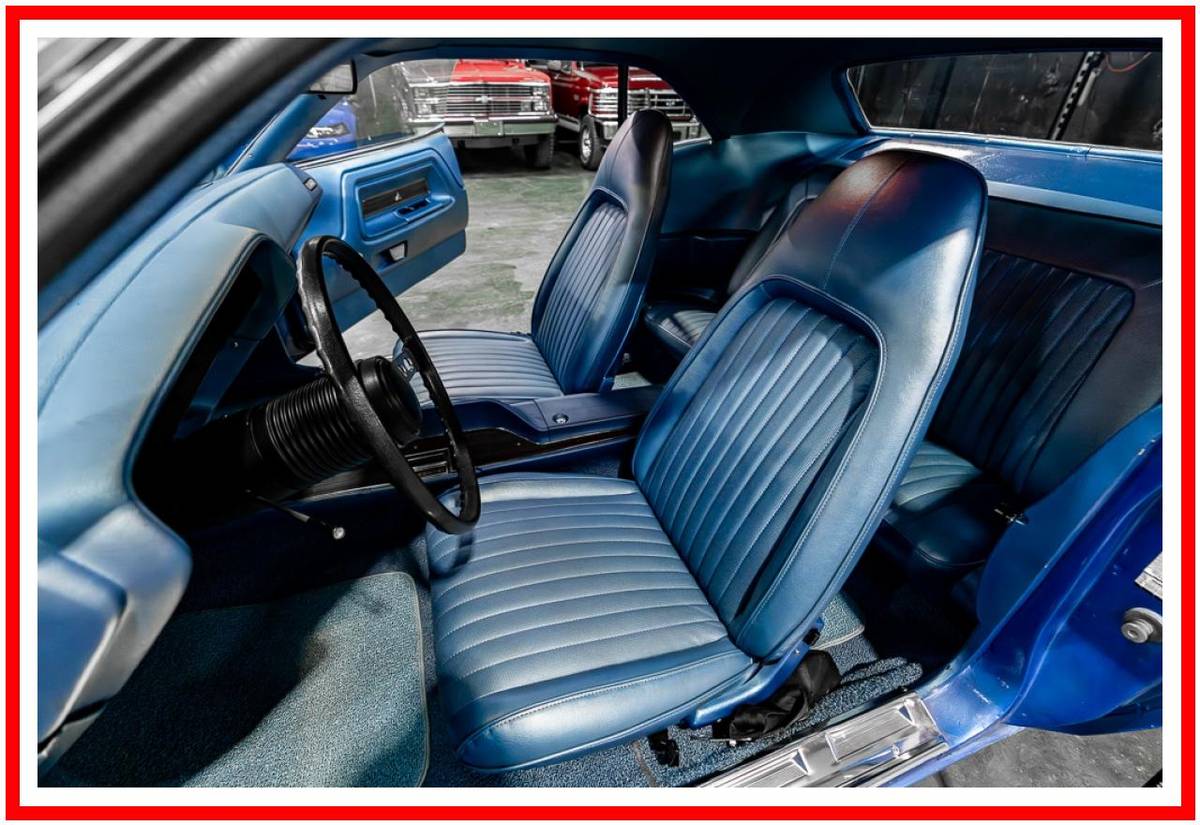 Dodge-challenger-1972-blue-38