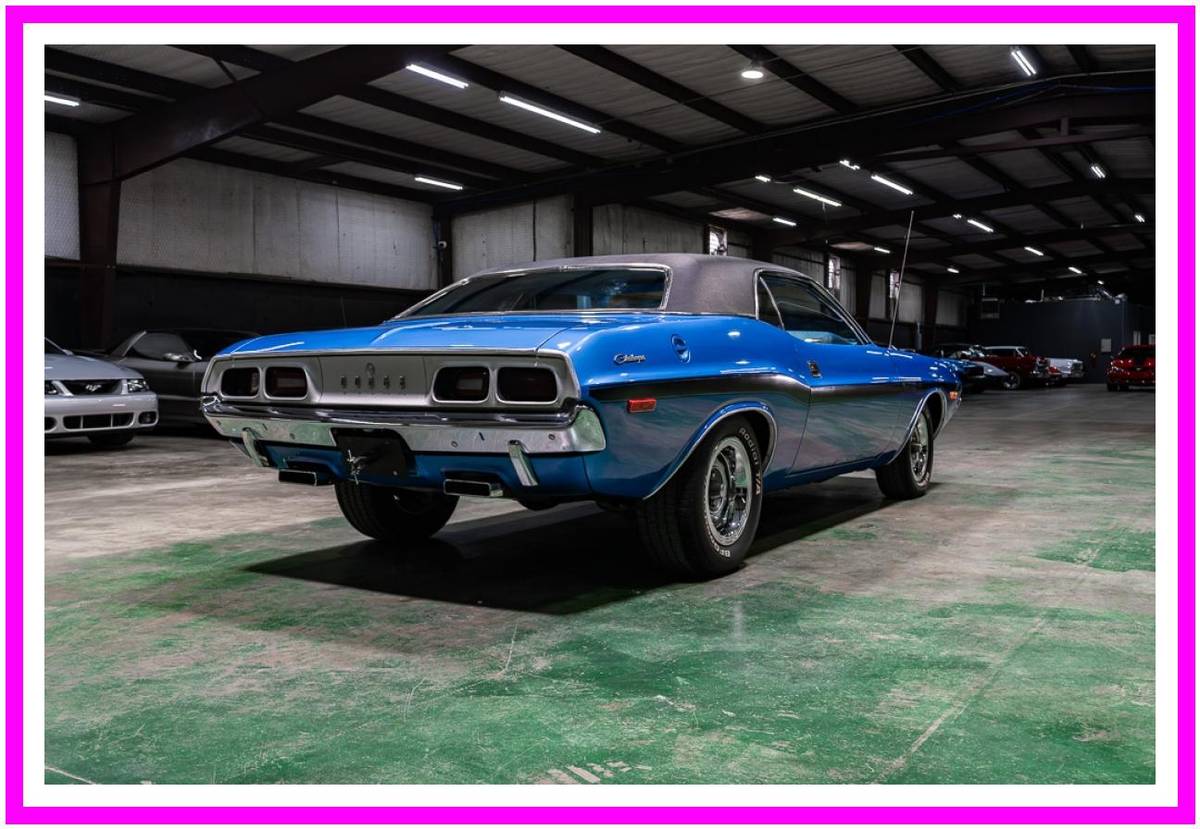 Dodge-challenger-1972-blue-6
