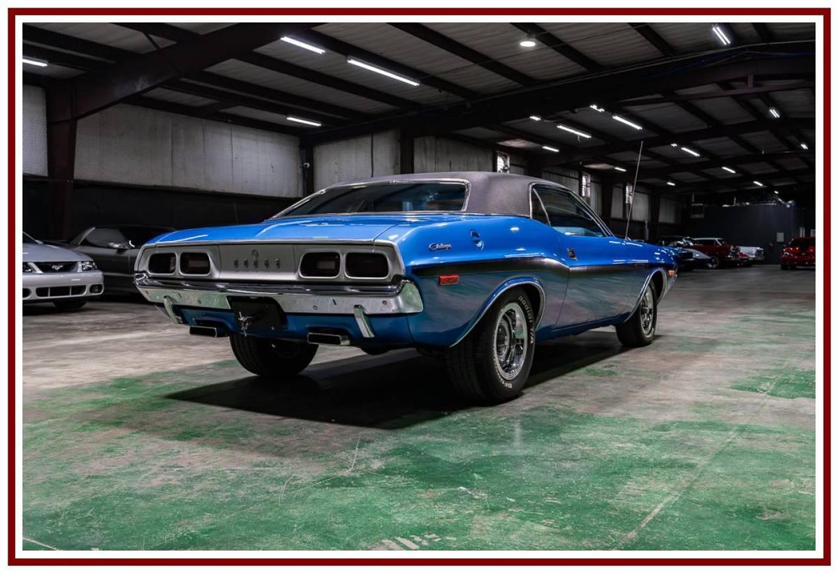 Dodge-challenger-1972-blue-9