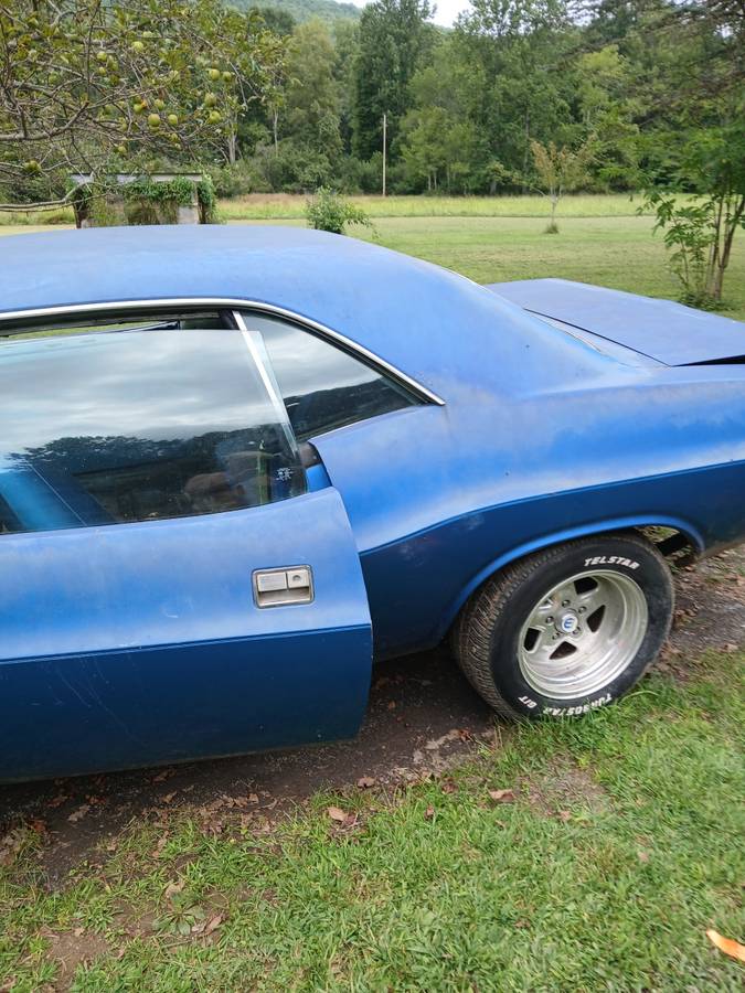 Dodge-challenger-1973-4