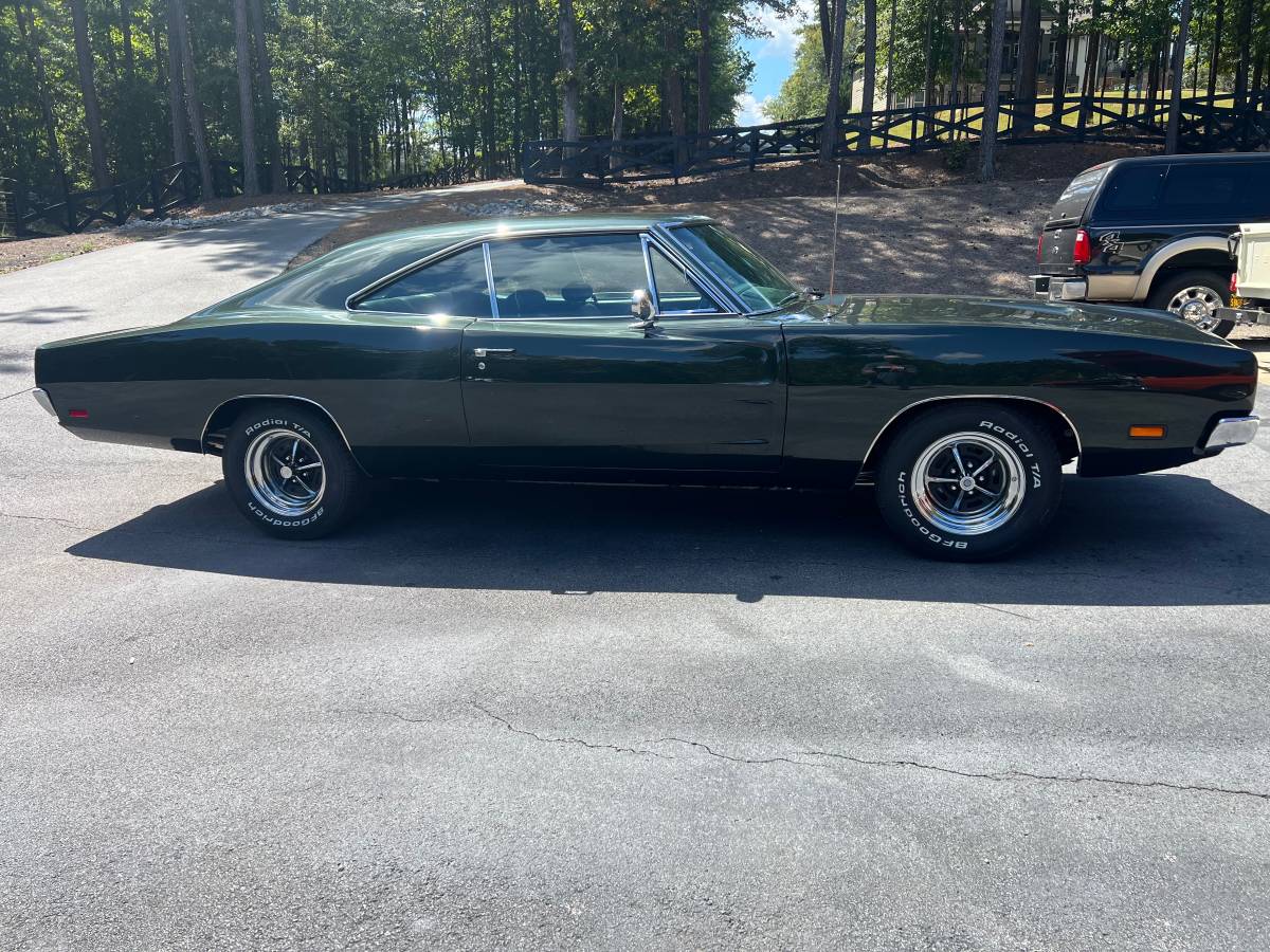 Dodge-charger-1969-2