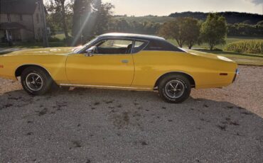 Dodge-charger-1972-yellow-4