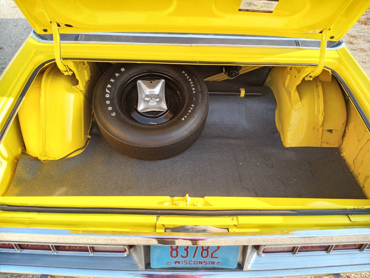 Dodge-charger-1972-yellow-7