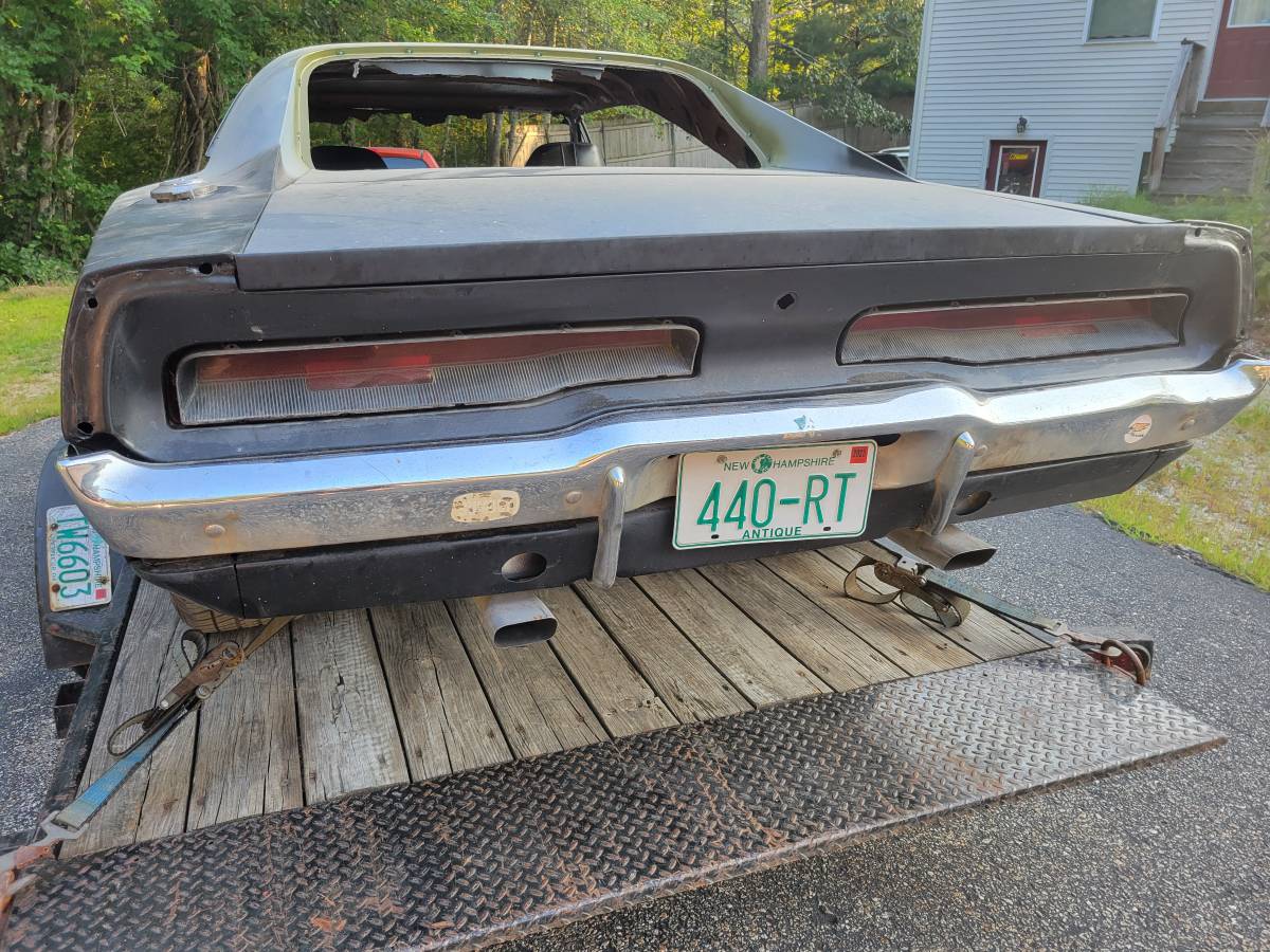 Dodge-charger-rt-1970-black-6