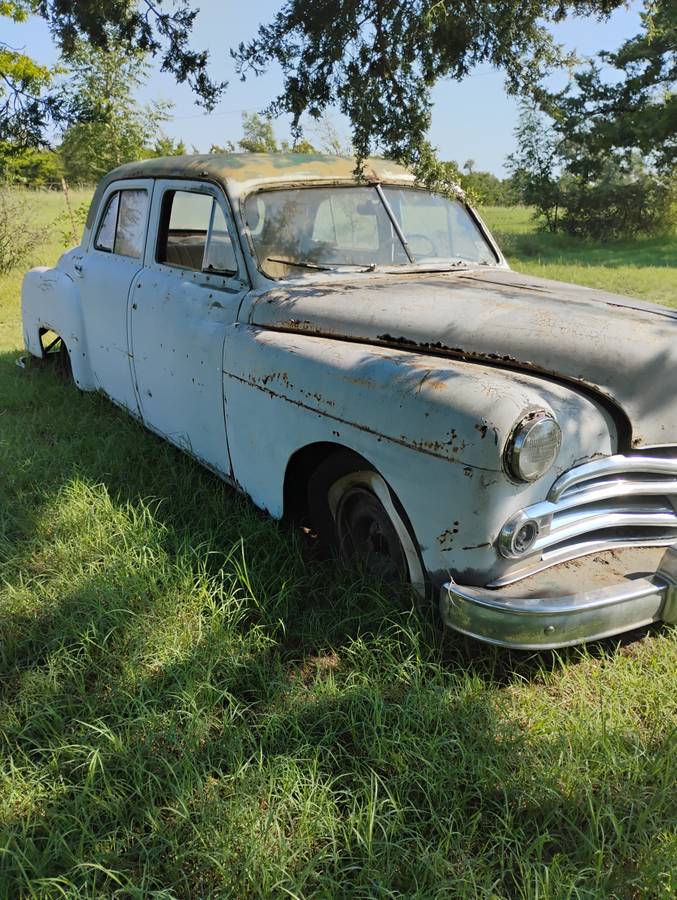 Dodge-coronet-1950-grey-1