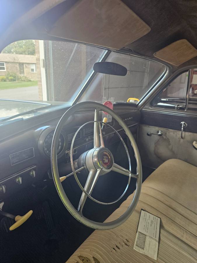 Dodge-coronet-1952-black-7