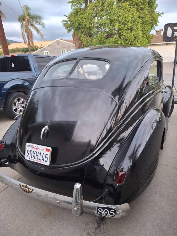 Dodge-coupe-1939-black-2