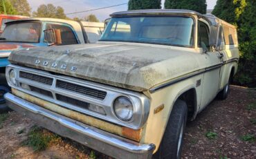 Dodge-d100-adventurer-1970-yellow