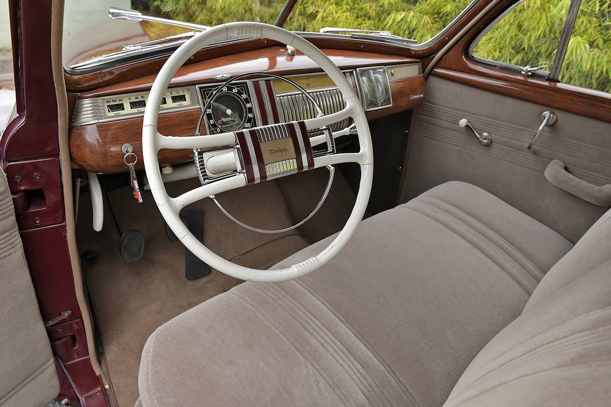 Dodge-d19-1941-14