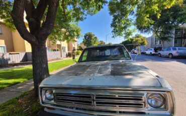 Dodge-d200-1972-grey-6