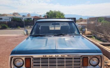 Dodge-d200-1977-blue-1