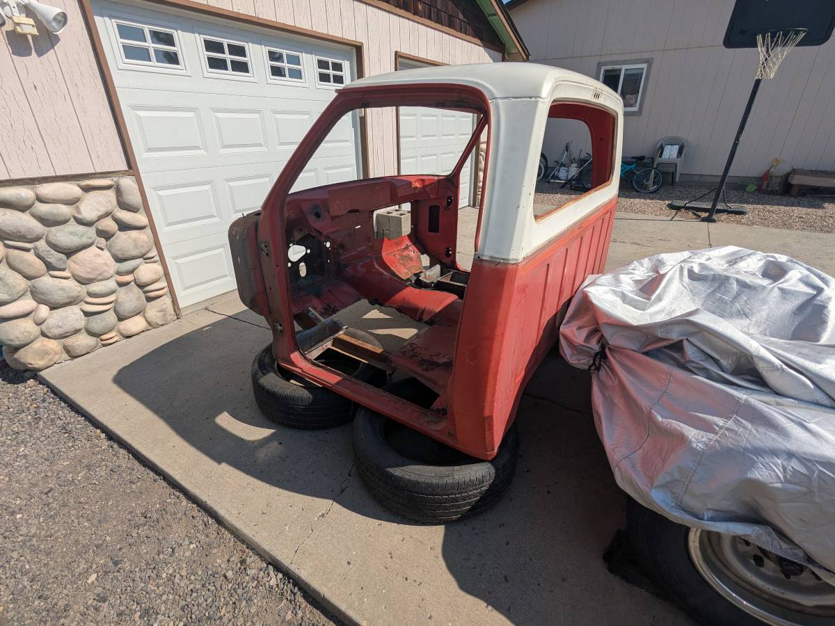 Dodge-d200-diesel-1978-red-1