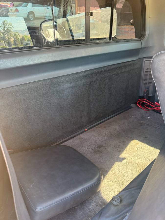 Dodge-d250-1992-grey-1
