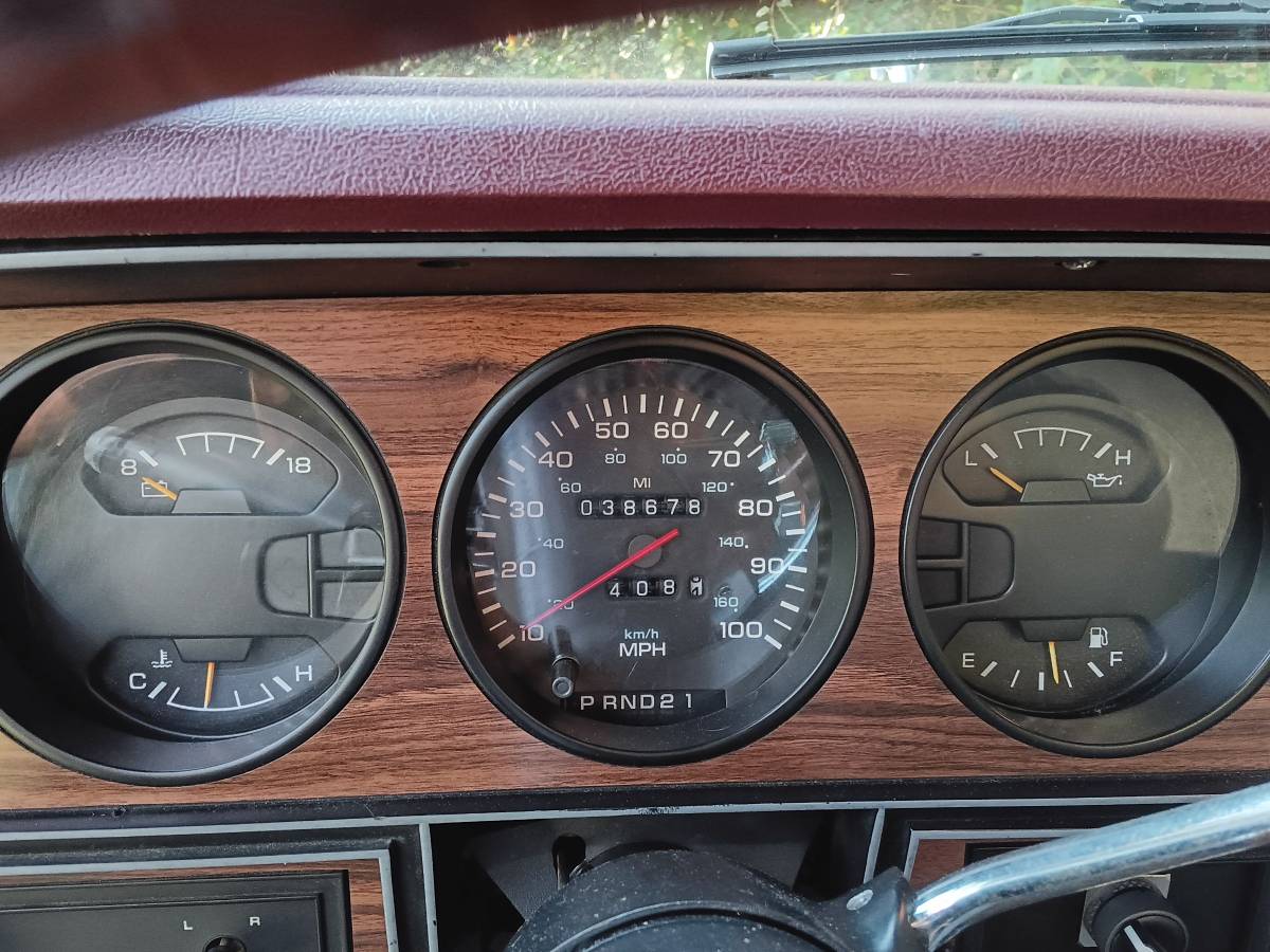 Dodge-d250-diesel-1990-grey-3