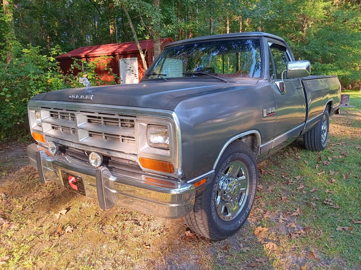 Dodge-d250-diesel-1990-grey-5
