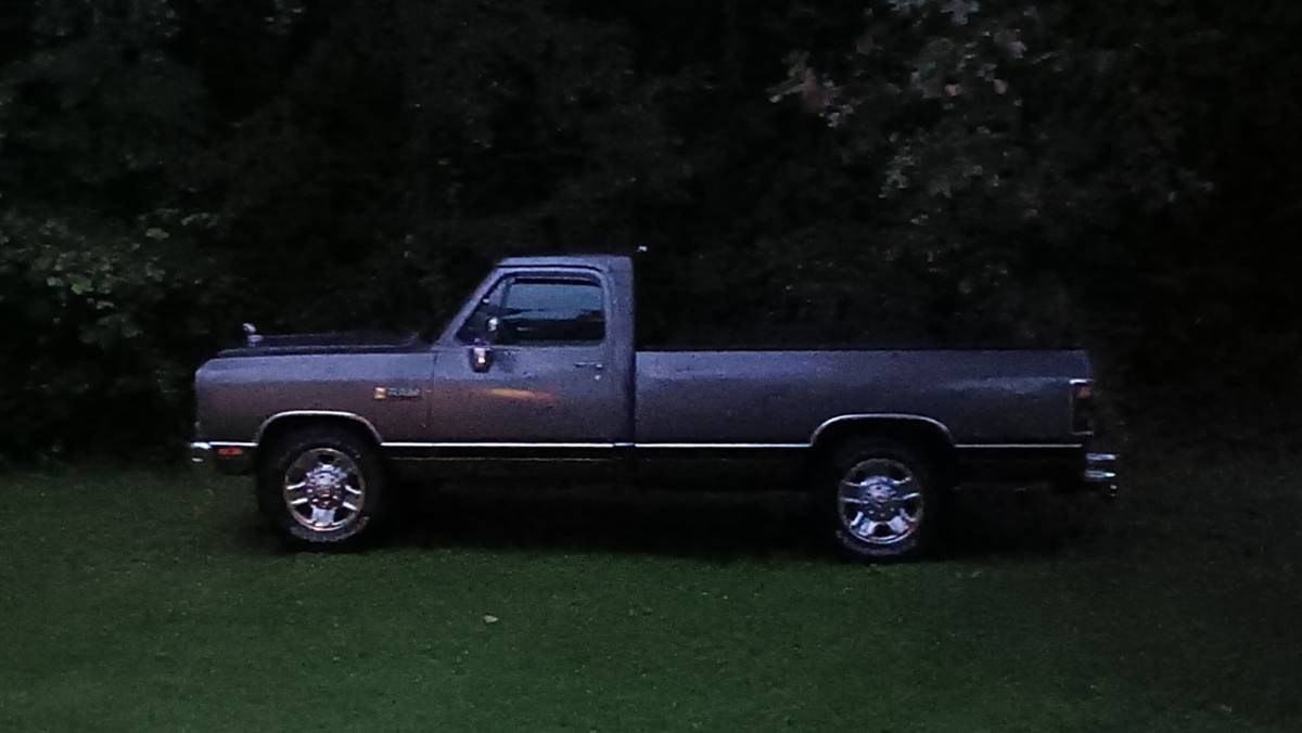 Dodge-d250-diesel-1990-grey-7