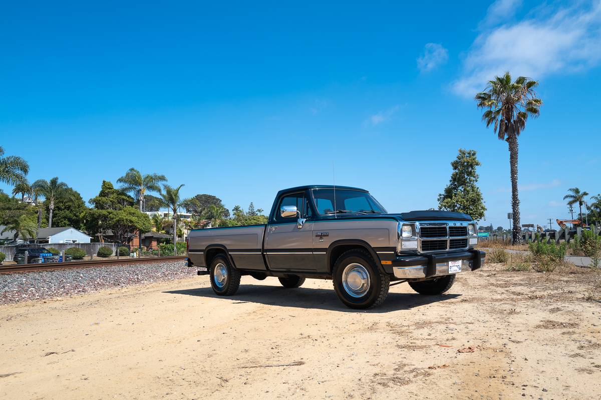 Dodge-d250-diesel-1993-13