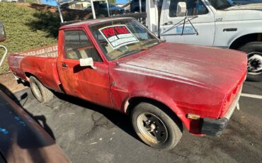 Dodge-d50-conv.-cab-custom-1985-red-3