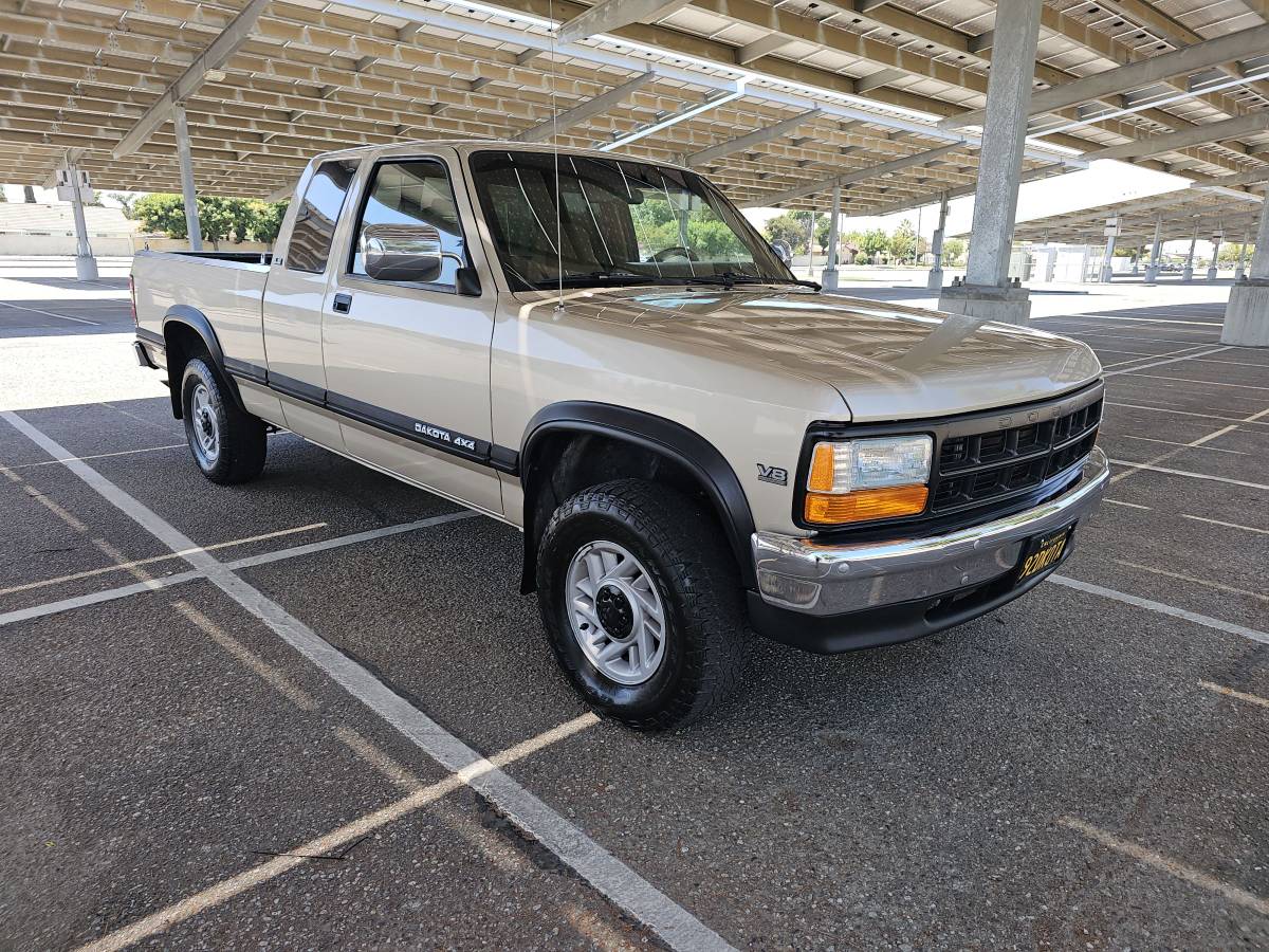 Dodge-dakota-1992-1