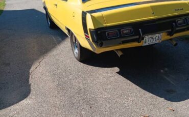 Dodge-dart-1971-yellow-4