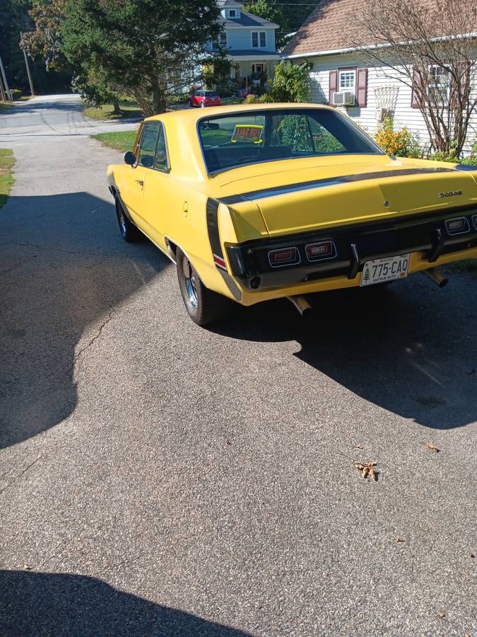 Dodge-dart-1971-yellow-4