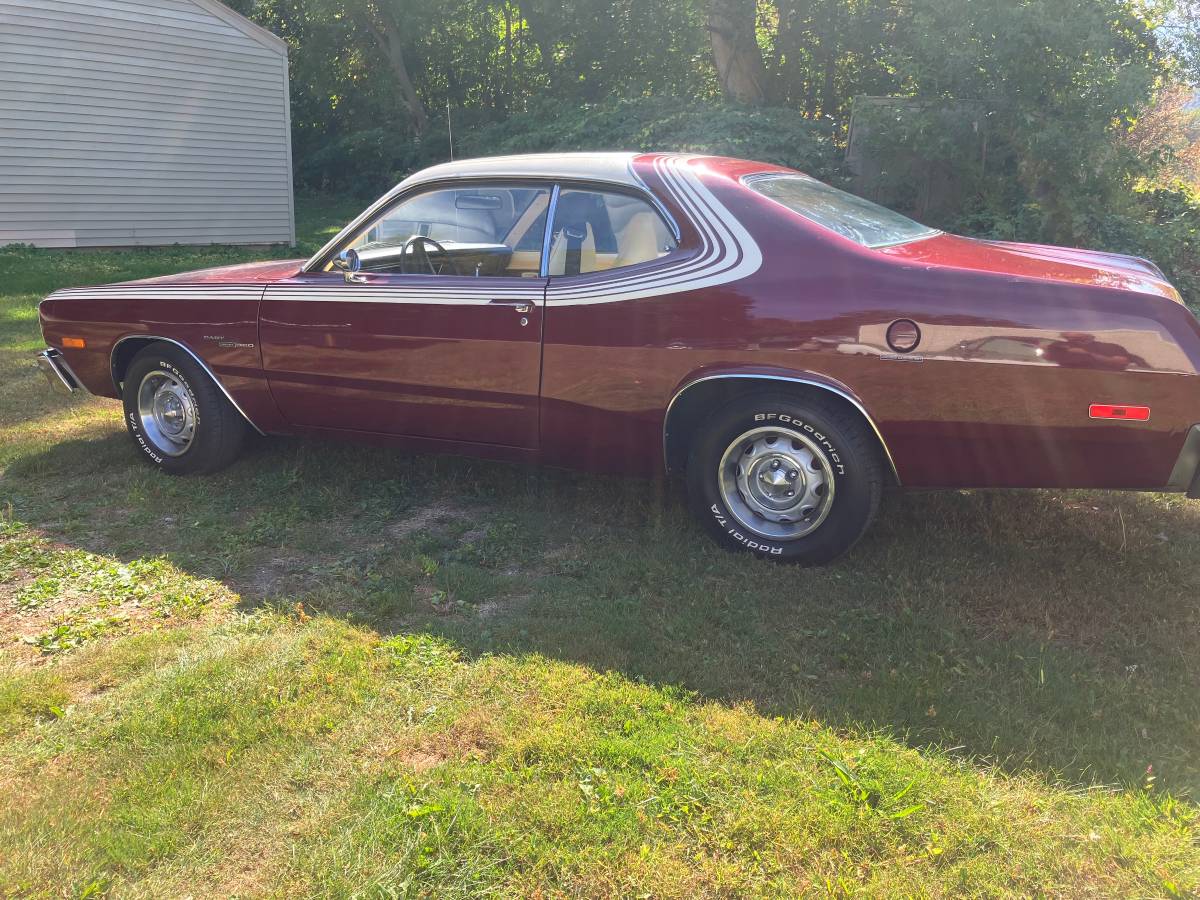 Dodge-dart-1975