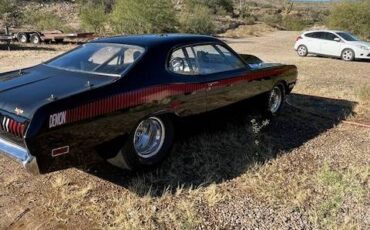 Dodge-dart-demon-1971-black-2