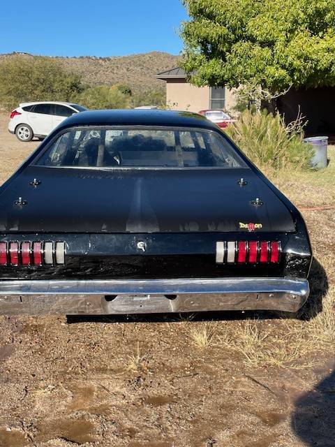 Dodge-dart-demon-1971-black-3