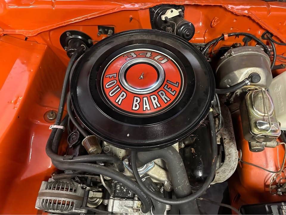 Dodge-dart-swinger-1970-orange-8