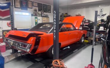 Dodge-dart-swinger-340-1970-orange-2
