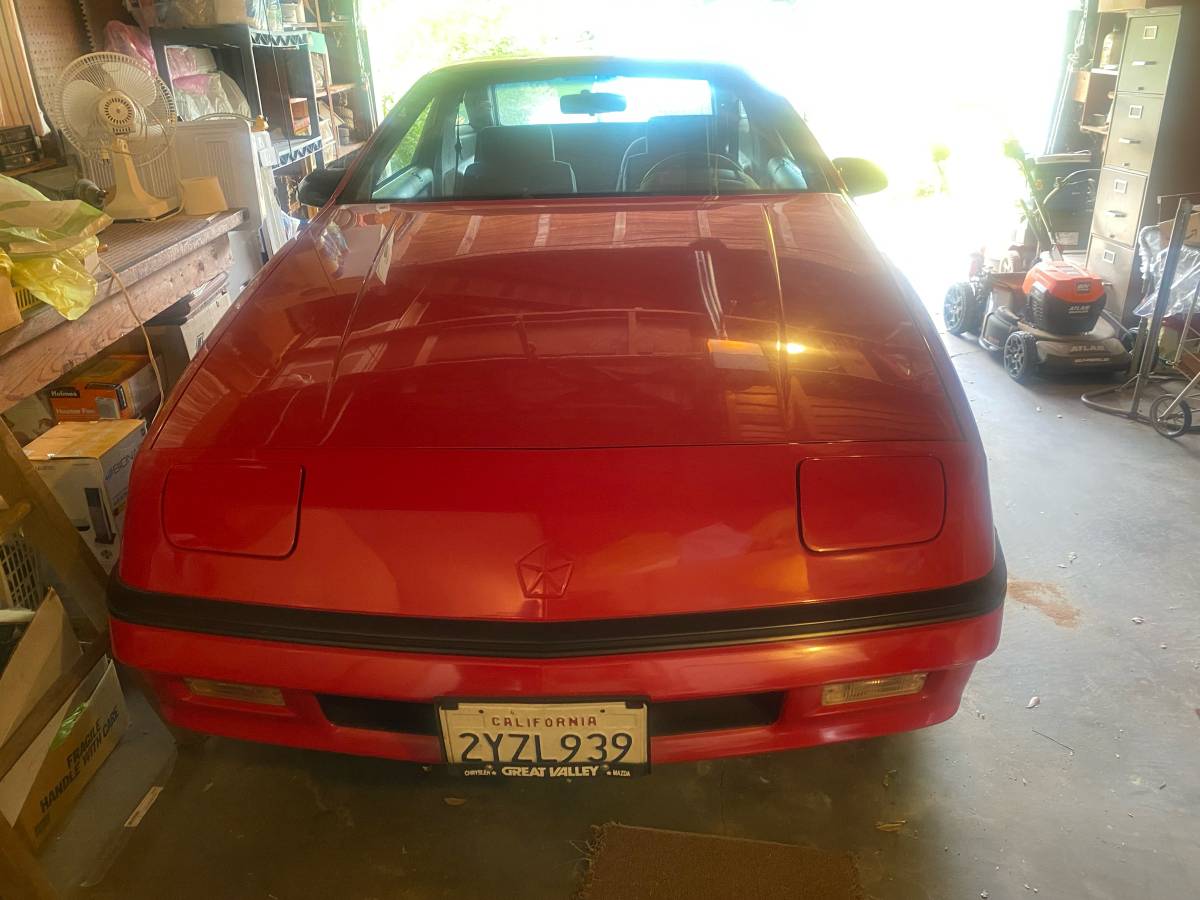 Dodge-daytona-1991-red-4