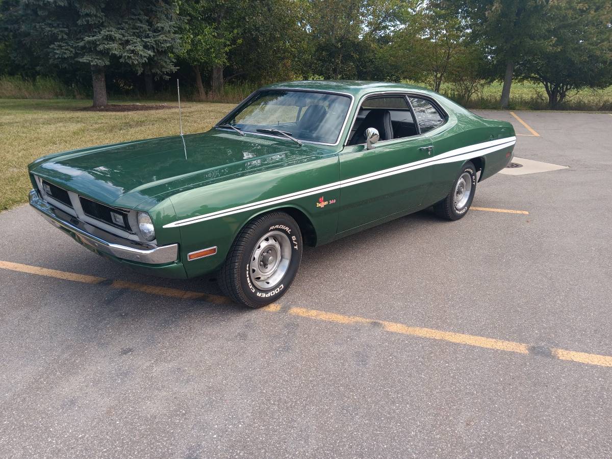 Dodge-demon-1971-5
