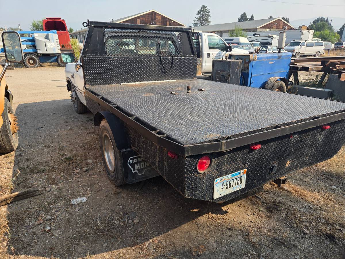 Dodge-diesel-1991-white-4