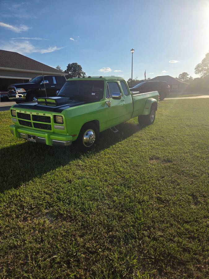 Dodge-diesel-1993-green-4