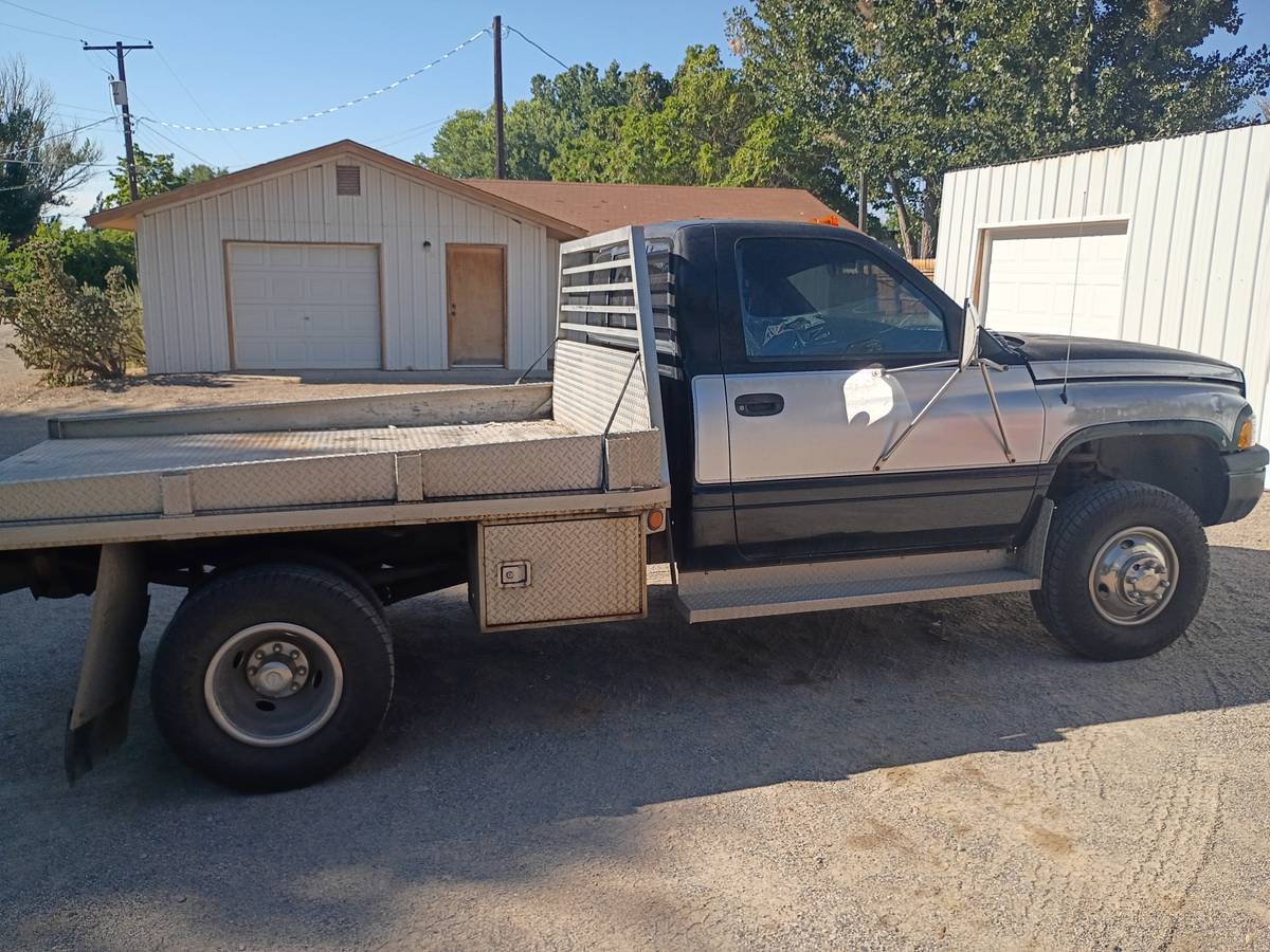 Dodge-diesel-1994-grey-2