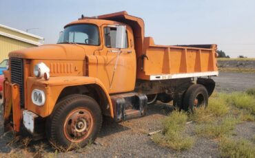 Dodge-dump-truck-1962-orange