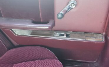 Dodge-dynasty-1990-custom-16