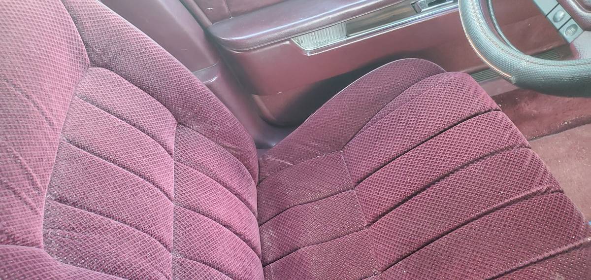 Dodge-dynasty-1990-custom-17